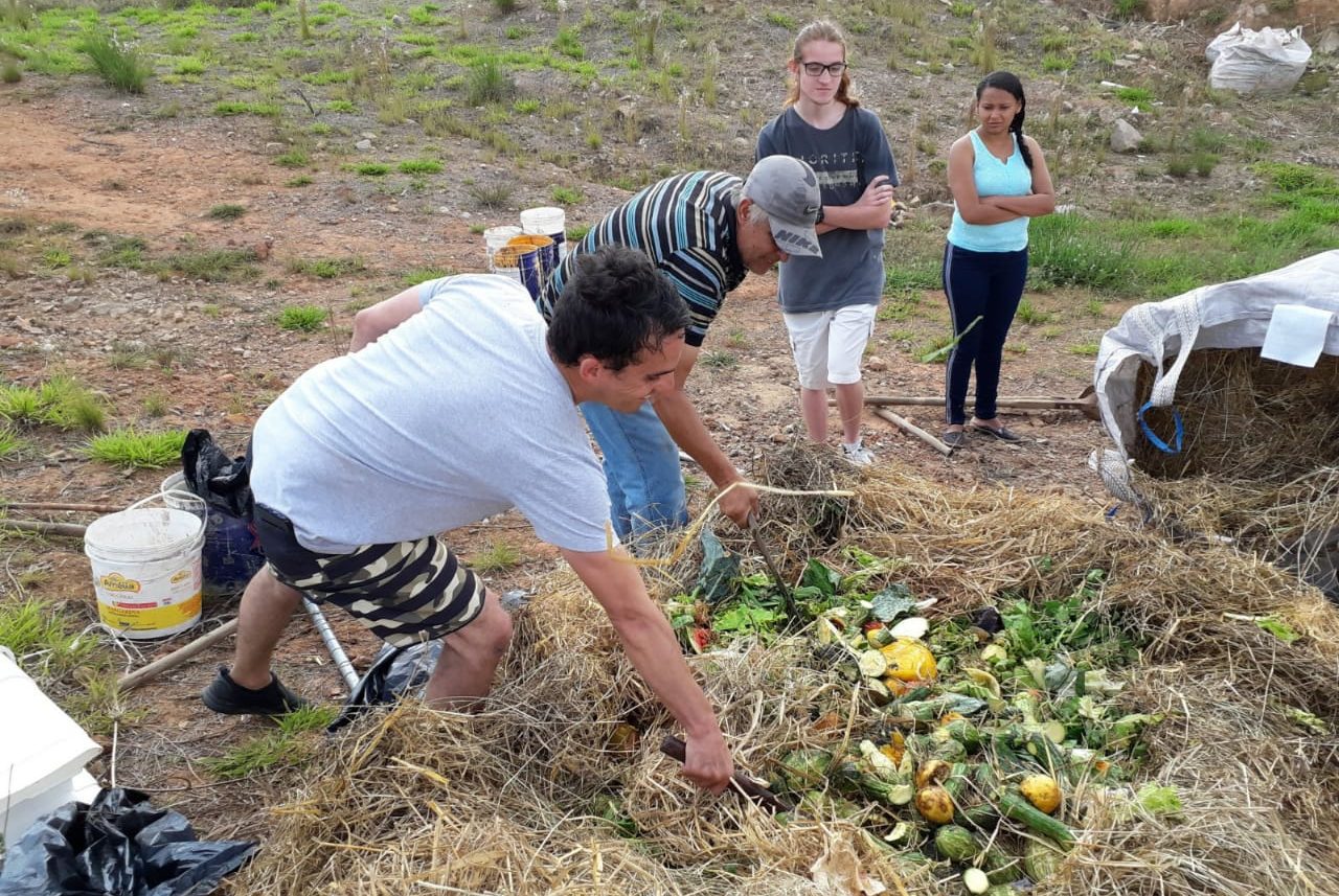 Compostagem Método UFSC – IF Poços de Caldas